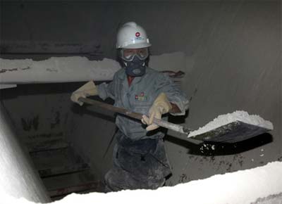 河北某熱電廠投50余萬檢修長(zhǎng)袋脈沖布袋除塵器 河北某熱電廠投50余萬檢修長(zhǎng)袋脈沖布袋除塵器