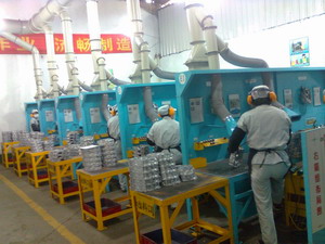 廊坊劉經理定購的剎車片除塵器已發貨 廊坊劉經理定購的剎車片除塵器已發貨